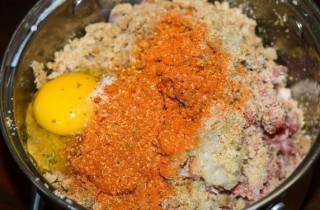 Тефтели с горохом в мультиварке - фото шага 5