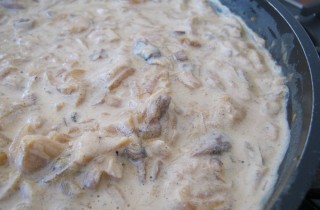 Грибной соус из замороженных грибов - фото шага 3