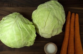 Квашеная шинкованная капуста - фото шага 1