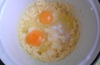 Шоколадные капкейки - фото шага 3