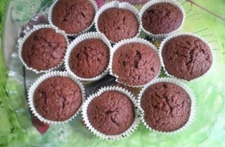 Шоколадные капкейки - фото шага 9