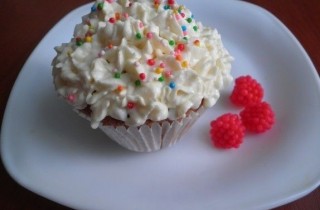 Вкусные ванильные капкейки - фото шага 11