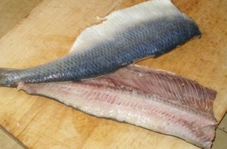 Засол сельди - фото шага 3