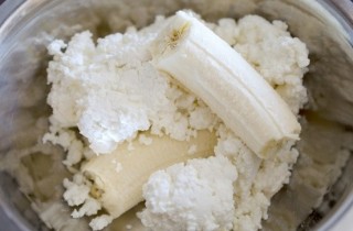 Творожно-банановое суфле - фото шага 1