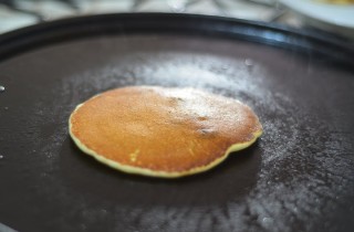 Американские блинчики с голубикой - фото шага 7