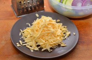 Простая запеканка из цукини - фото шага 4