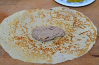 Простые блинчики с начинкой - фото шага 13