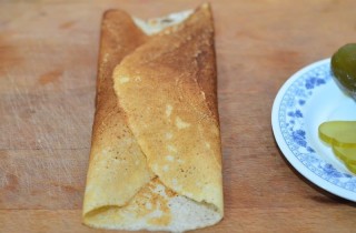 Простые блинчики с начинкой - фото шага 15