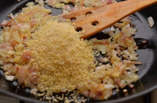 Рис с миндалем и изюмом - фото шага 8