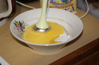 Вафельные трубочки со сгущенкой - фото шага 4