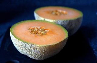 Сальса из дыни - фото шага 1