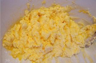 Орешки со сгущенкой - фото шага 3